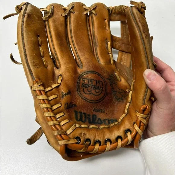Vintage Wilson 12” Leather Left Hand Softball Glove A9812 - Picture 4 of 5